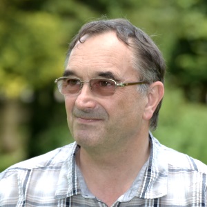 Ravnatelj